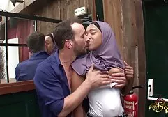 برای مثال فیلم و عکس سوپر خارجی